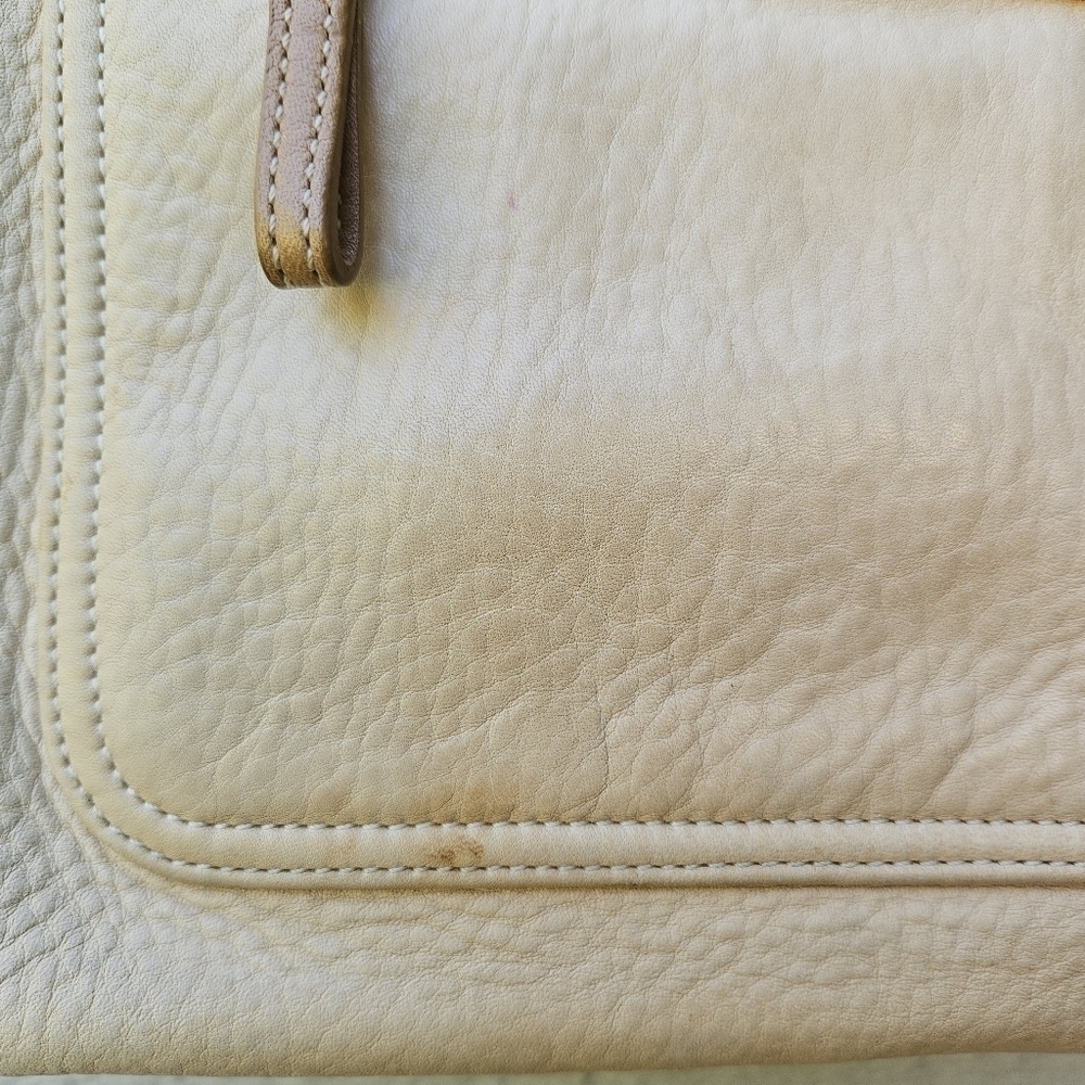 Coach Hampton pebbled leather tote cream and tan 4465 - Picture 9 of 13